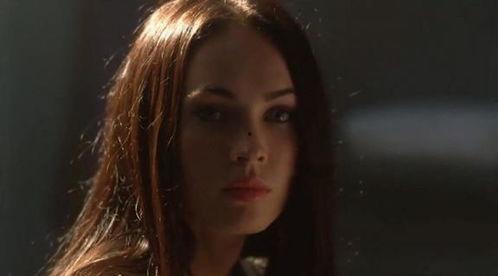 詹妮弗的肉身在线观看,詹妮弗的奇幻肉身之旅